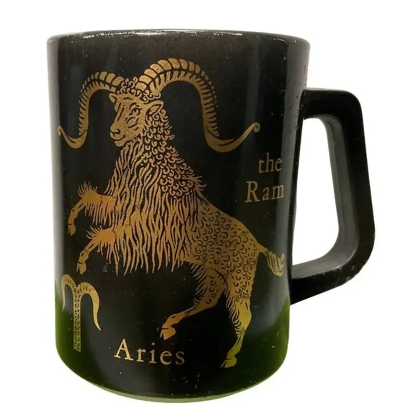 VTG BLACK ARIES ZODIAC MUG MILK GLASS COFFEE TEA BLACK 1960s 3.75" FEDERAL