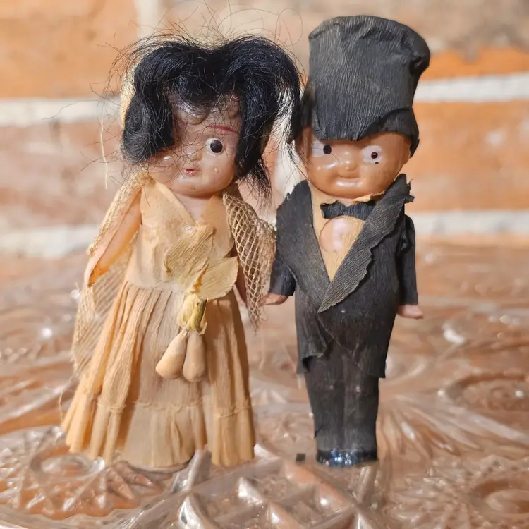 Antique 1920's Celluloid Kewpie 4" Mini Dolls Bride & Groom Wedding Cake Toppers Crepe Clothing