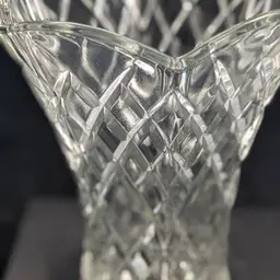 Vase E.O Brody Diamond Crisscross Clear Glass- C925 8.5" Tall