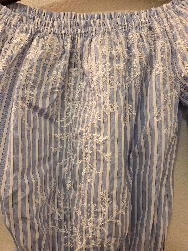 NWOT White House Black Market Ladies XXSP Blue and White Striped Embroidered Off Shoulder Blouse