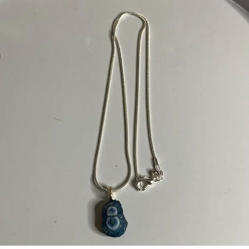 HAND MADE BY ME! Beautiful Stone Pendant On A 20” Chain!