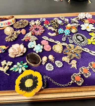 Vintage Jewelry! 