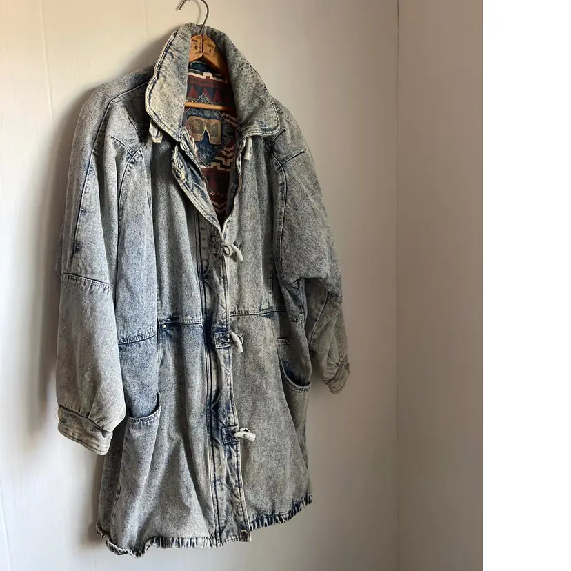 Vintage 1980s Acid Wash Denim Coat Southwestern Flannel Lining | British Mist Long Adirondack Winter Jacket | Cowgirl Grunge | Streetwear