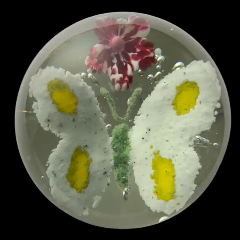 #12 Gentile Glass West Virginia Bullicante Frit Butterfly Pre 1975 3” X 3” **As Is** Scratch