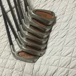 Taylor Made Ti Bubble Shaft Iron Set 3-9