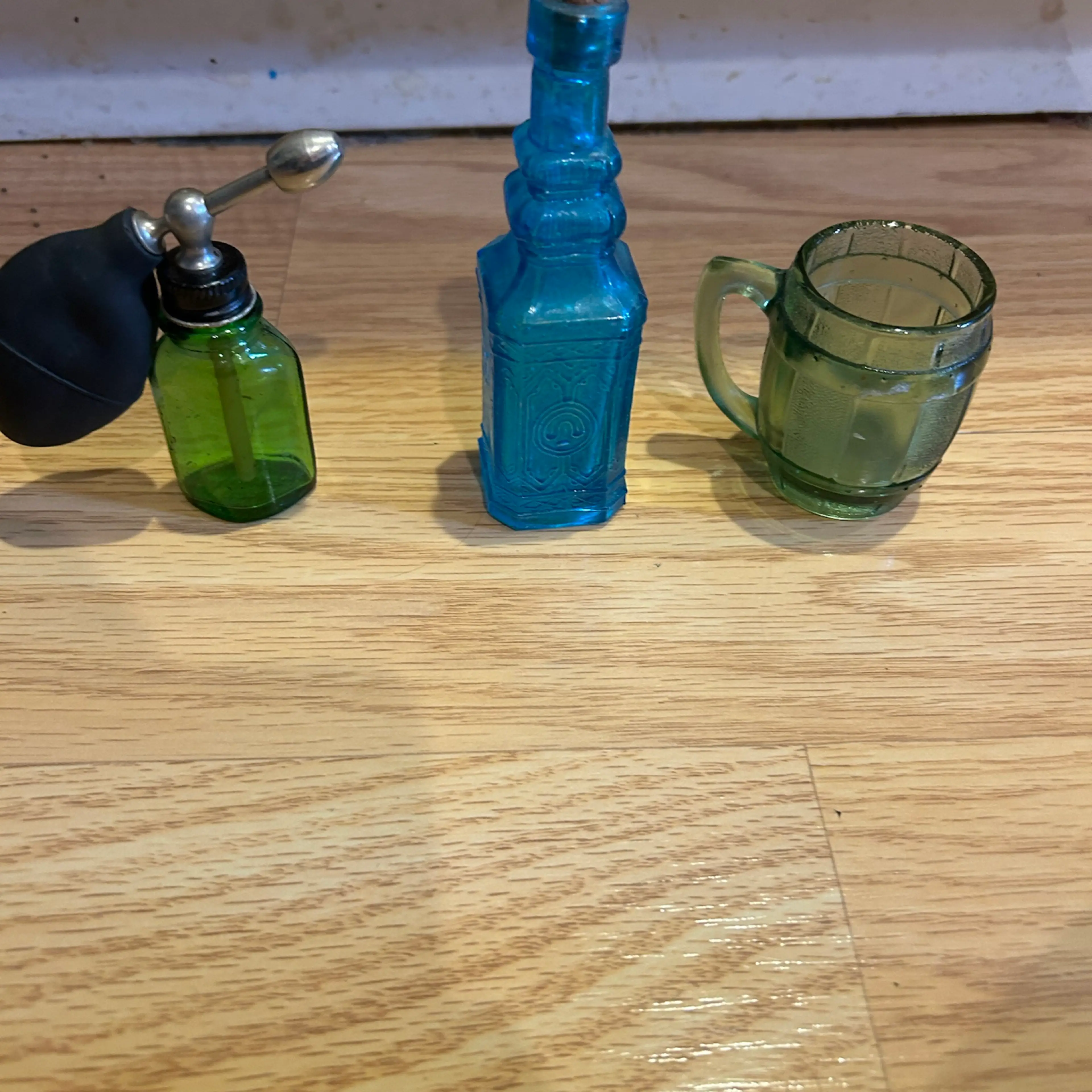 Image 1 of 6