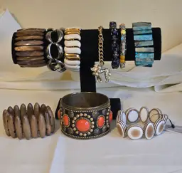 10 Vintage and Modern Chunky Stretch Bangle Cuff Bracelet Lot. 2 signed. 1 Monet and a Poodle Charm bracelet signed Lisa