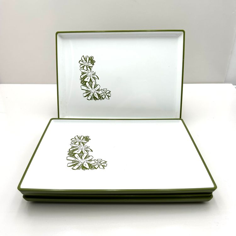 West Bend Thermo Serv Vintage Green and White Daisy Tray Set of 4