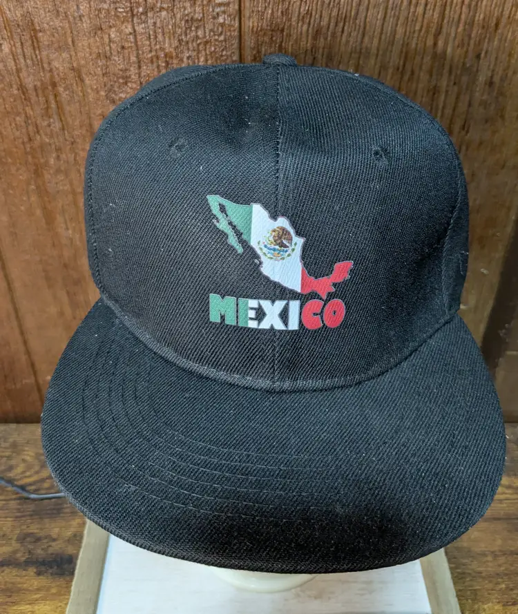 Snapback Trucker Hat Mexico Map Flag green red white Black