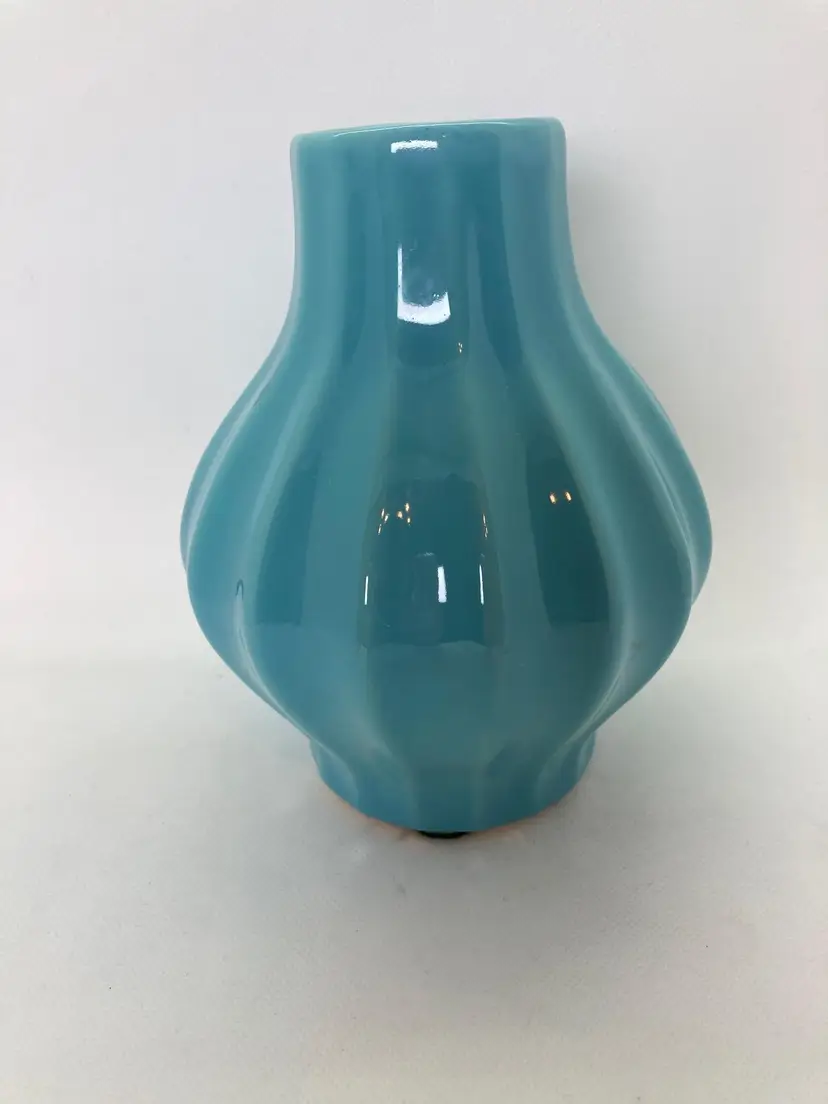 ROYAL HAEGER Vase Ribbed Glossy Light Blue Turquoise Short Vintage 2004