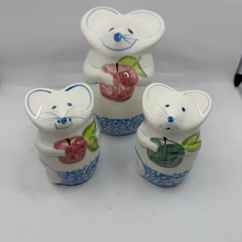Vintage Ceramic Mouse Salt & Pepper Shaker Set & Cheese Shaker