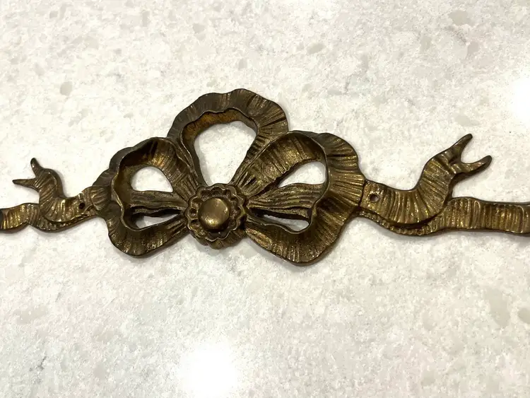 Brass Ribbon Bow 🎀