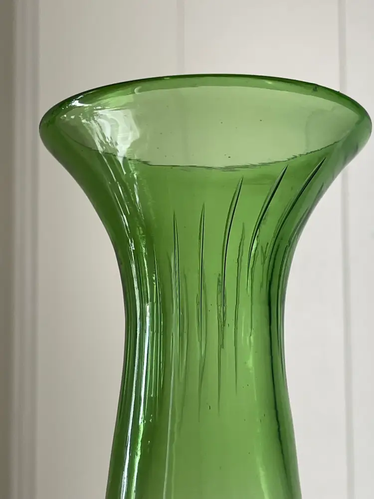 Blenko Green 21.75” Hand Craft Label Mid Century Art Glass HTF Swung Vase Vessel