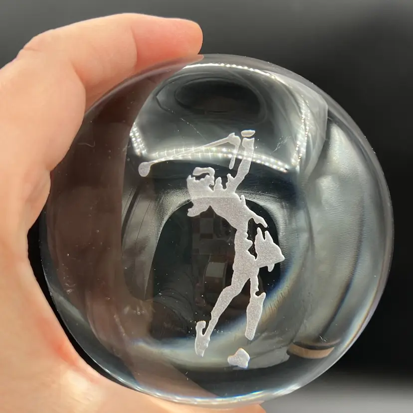 Paperweight: Golfer Girl Clear Glass Paperweight ⛳️