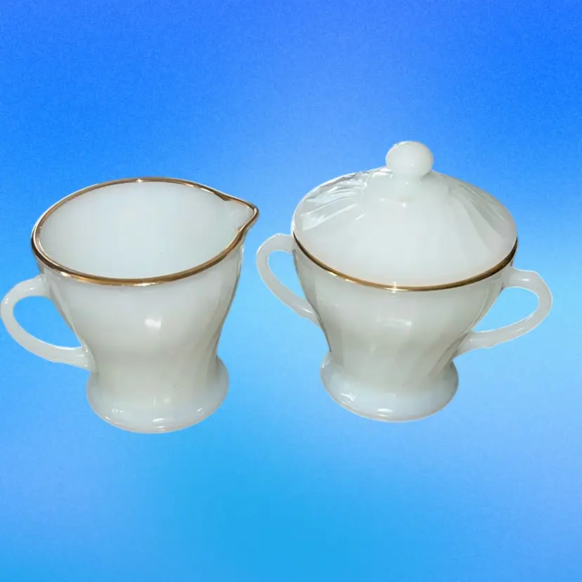 Vintage Anchor Hocking “Fire King” Milk Glass With Gold Edge, Cream And Sugar With Lid Set