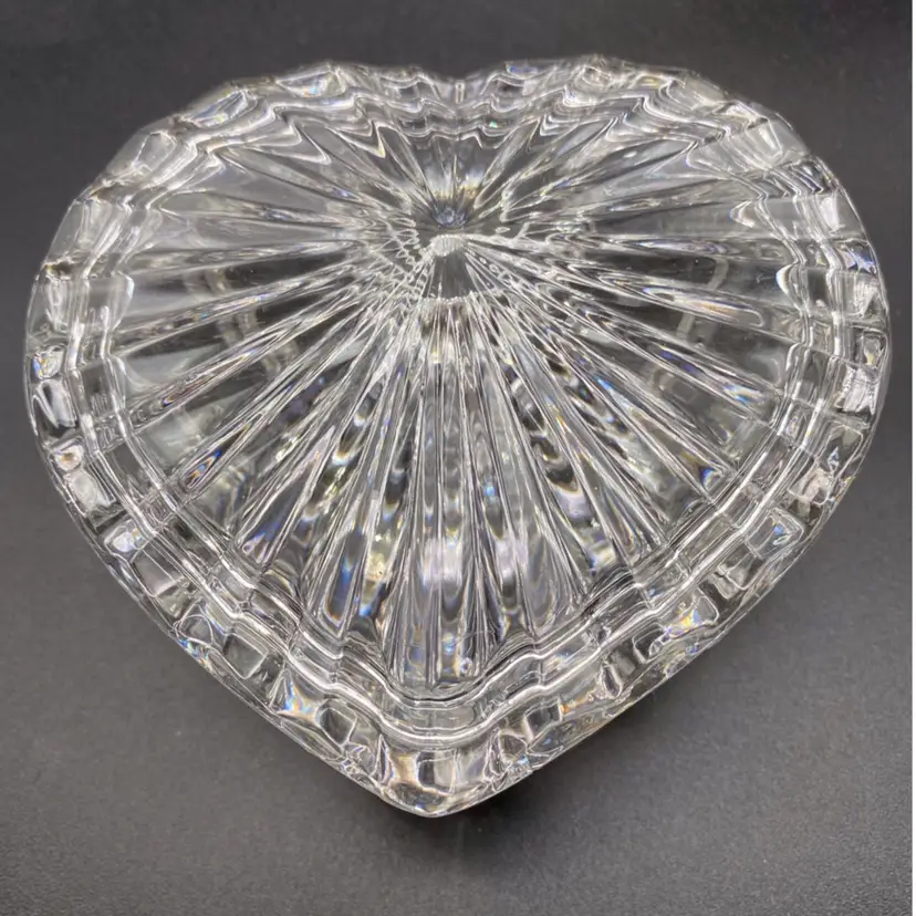 Trinket Jewelry Crystal Heart Shaped Box