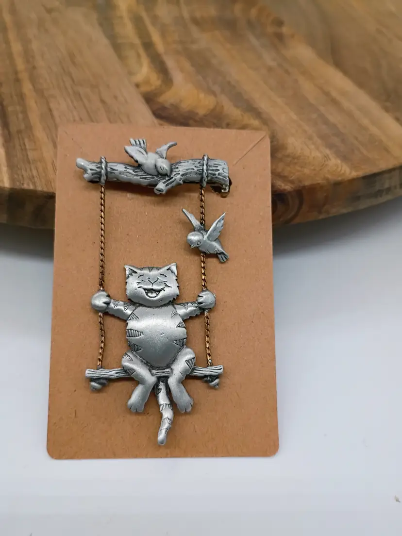 Vintage JJ Jonette Jewelry Pewter Cat On A Swing With Birds Pin Brooch Signed.