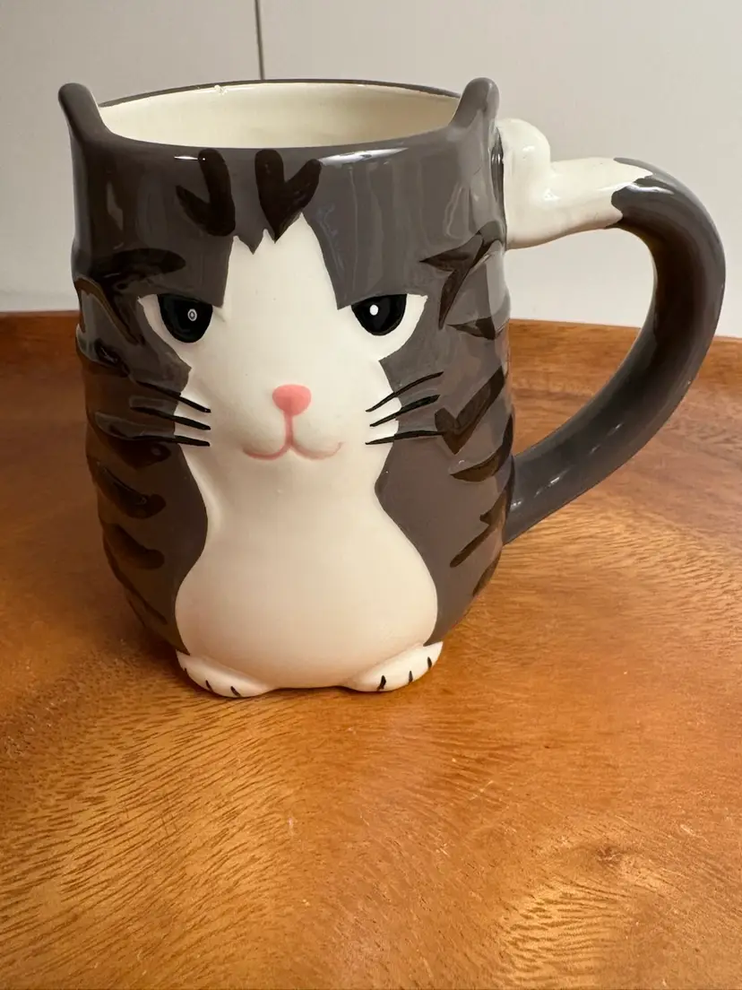 Tabby Cat Coffee Mug (also known as the Burton & Burton "Chester the Cat" mug)