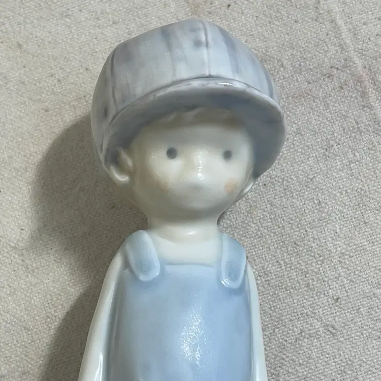 Enesco Kinka Boy With Baseball Cap Glove Barefoot Figurine Boys Room 1988 Japan