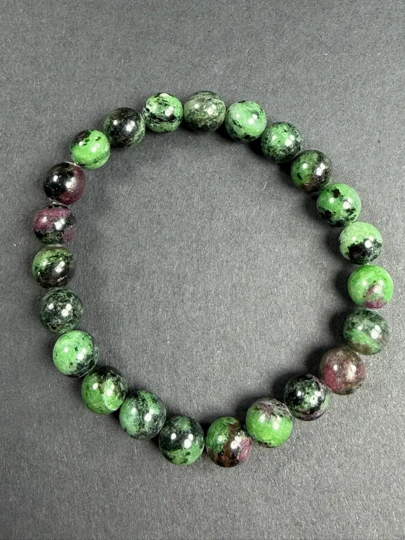Natural Ruby Zoisite Stretch Bracelet 8mm Beads Stone Crystal Glows 6.75"