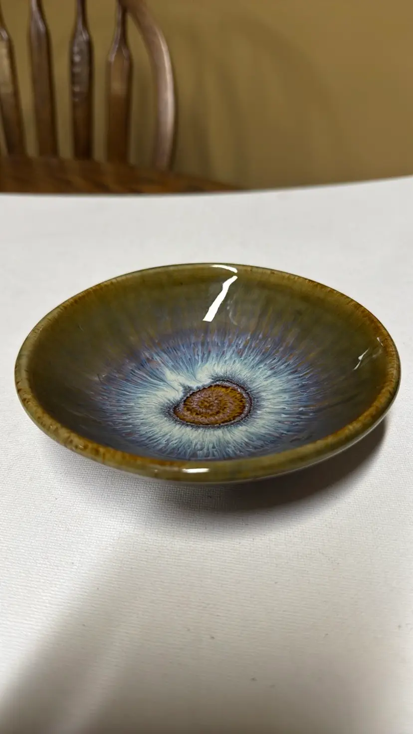 Bill Campbell pottery small shallow bowl