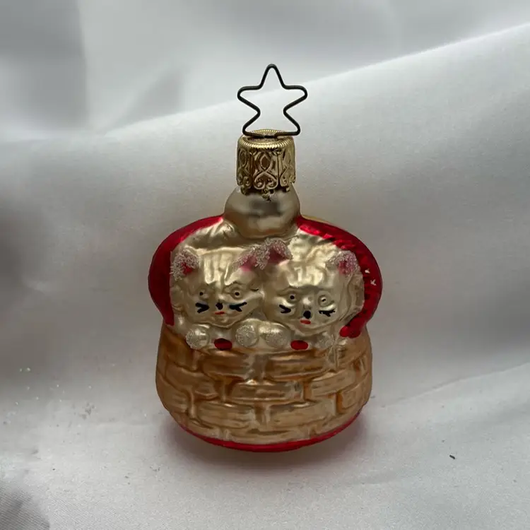 Christmas Glass Kittens In Basket Ornament