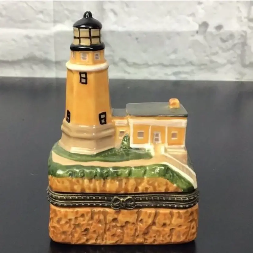 Vintage Lighthouse Hinged trinket box