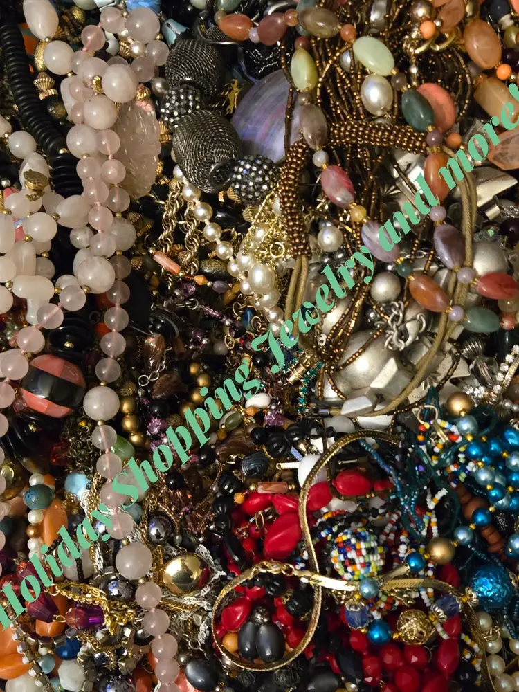 I am back!! Holiday Shopping Jewelry!