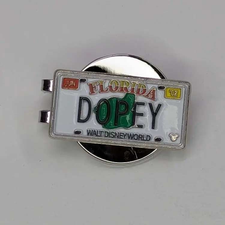 Disney "Dopey" License Plate Golf Ball Marker with Magnetic Hat Clip