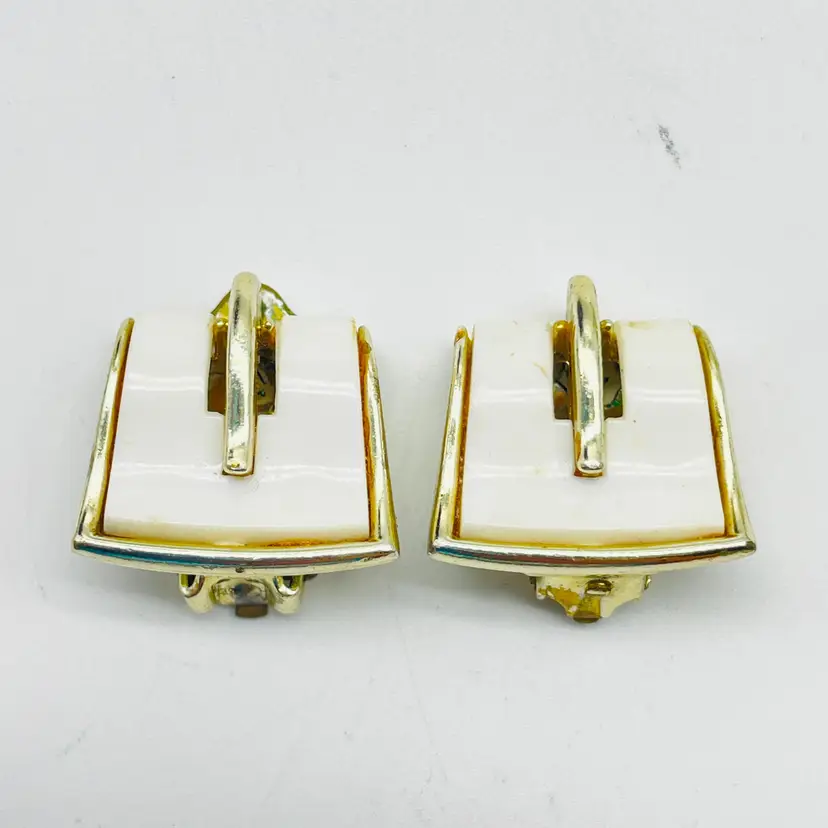 LISNER White Buckle Earrings Clip On Gold Tone Handbag