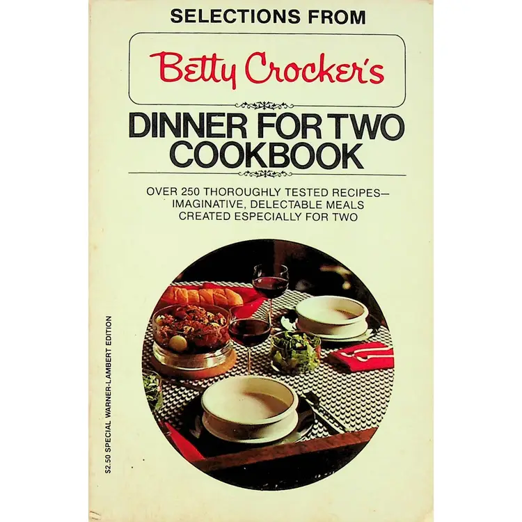 Betty Crocker's Dinner for Two Cookbook - Pocket-sized - Bantam Paperback (1980)