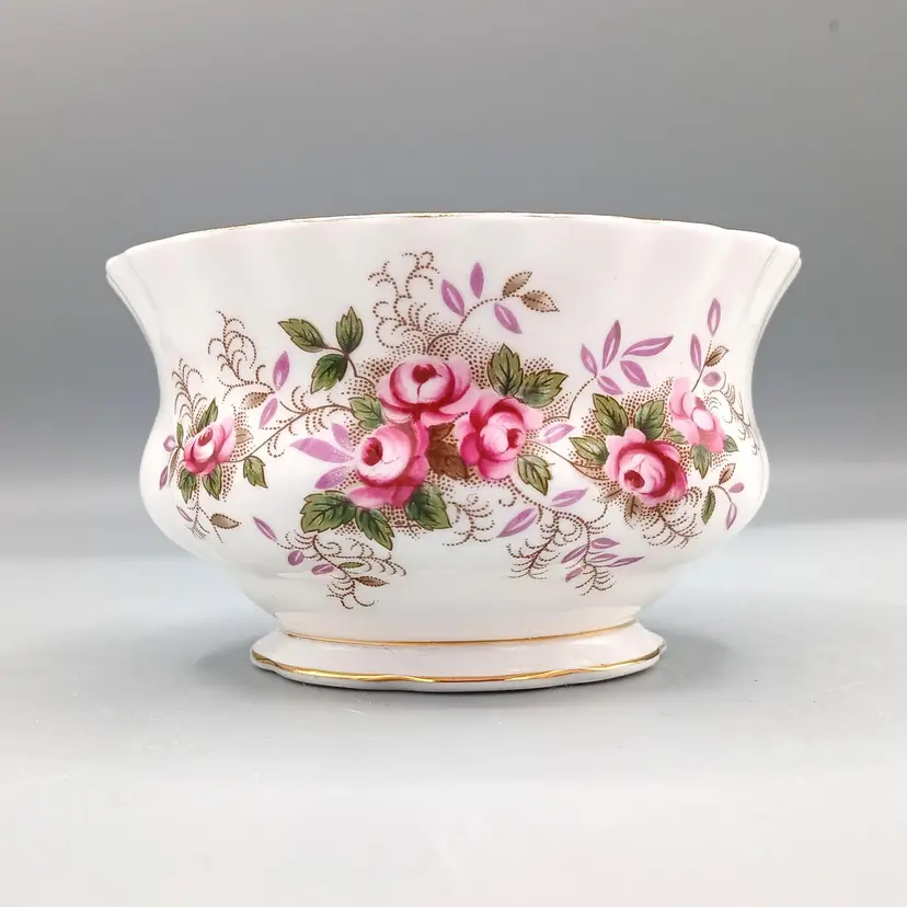 Vintage Royal Albert Bone China Open Sugar/Finger Bowl "Lavender Rose"
