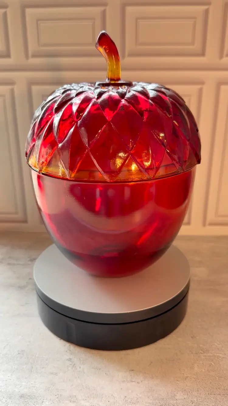 Beautiful! Amberina Glass Acorn Lidded Candy Dish