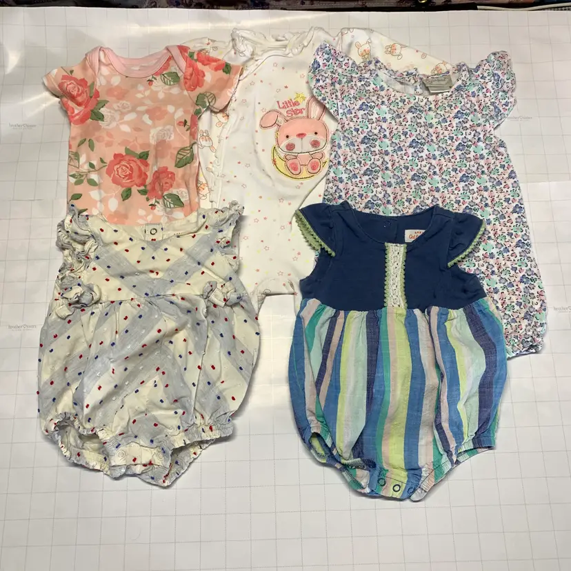 5-Girls Short Sleeve Clothes 0-3m