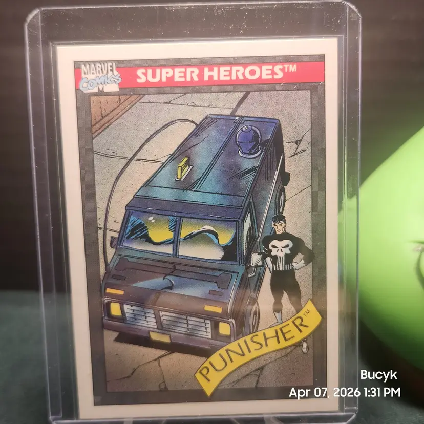 Marvel 1990 Universe - Punisher #44