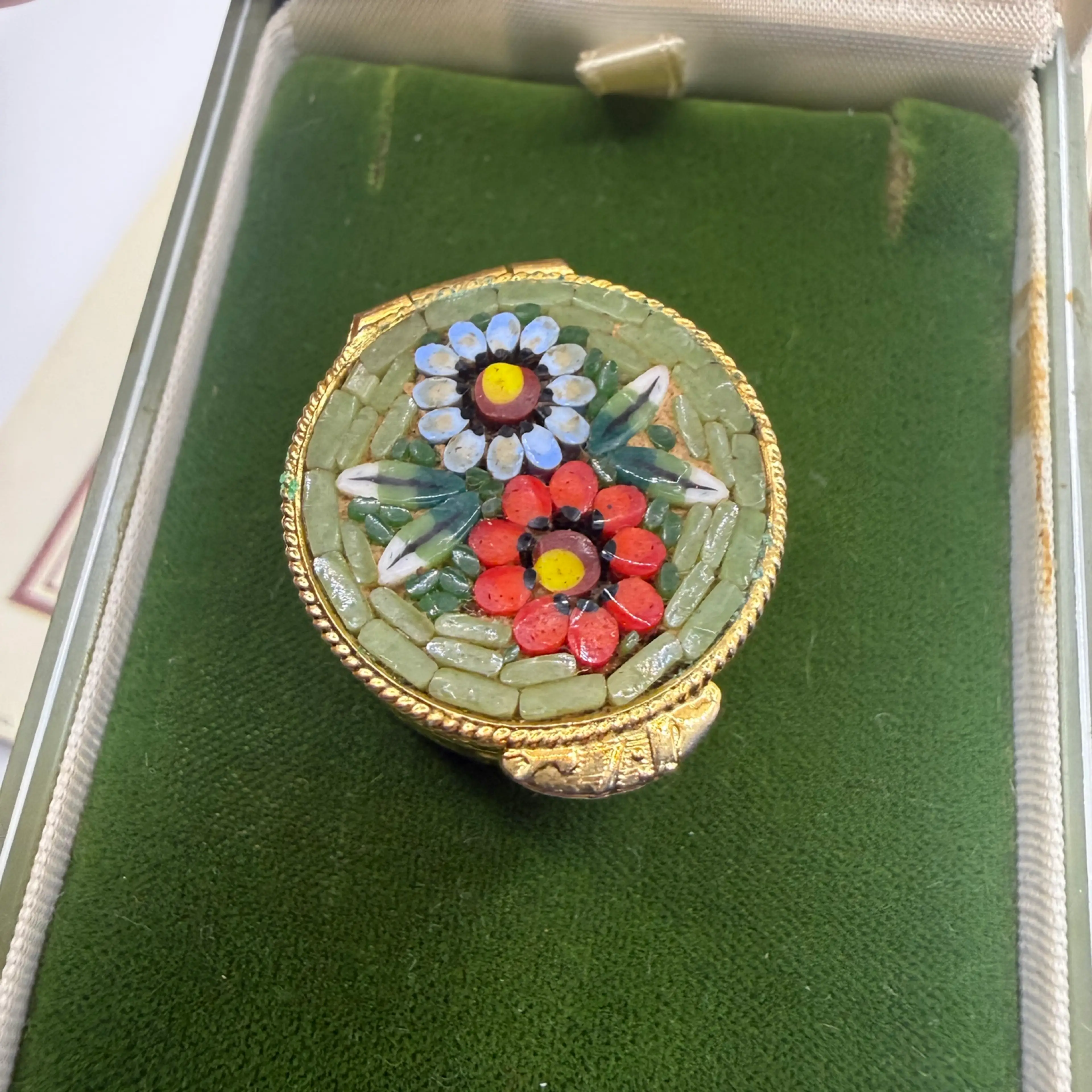 Image 2 of 6