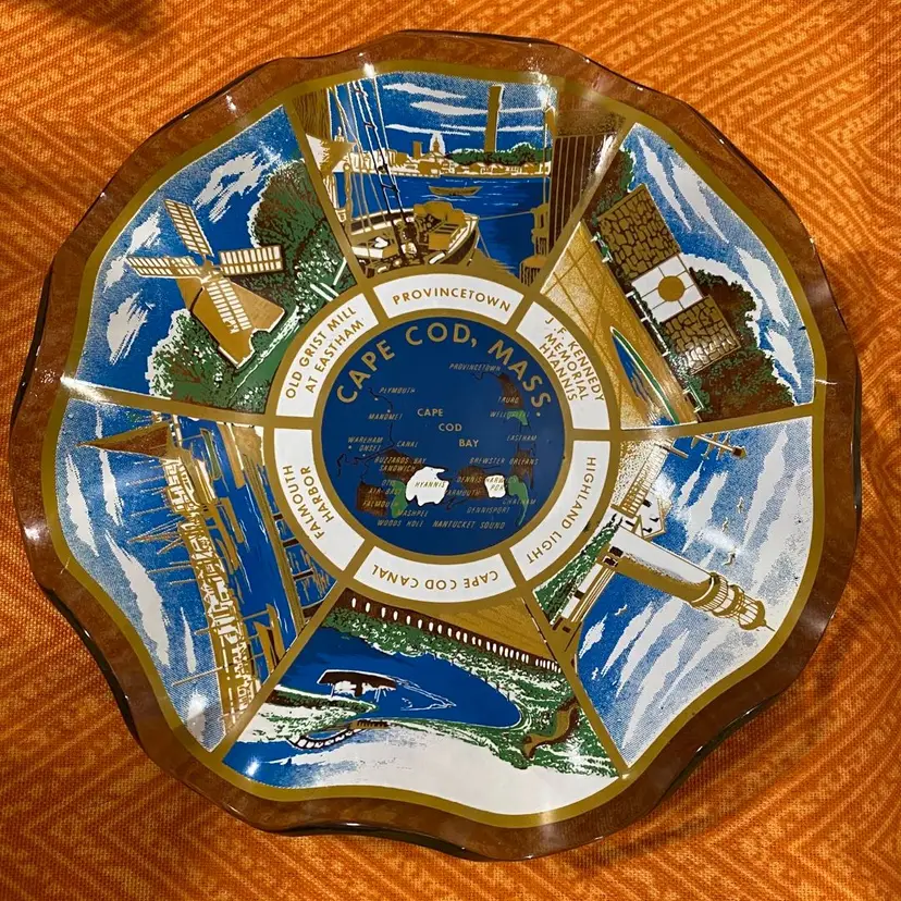 Glass CAPE COD Massachusetts Ruffled Bowl