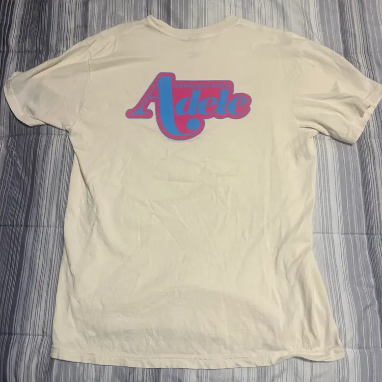 Official WEEKENDS with ADELE T Shirt 3rd Residency Las Vegas Size Large