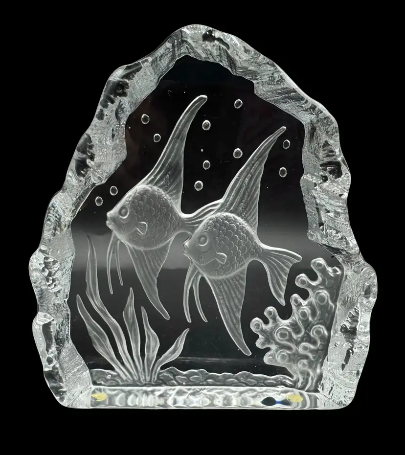 Vintage Nybro Sweden Crystal Art Glass Paperweight Figurine Tropical Fish 5.5”