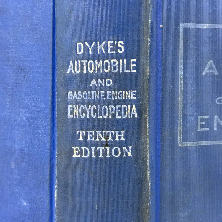 Dyke's Automobile and Gasoline Engine Encyclopedia 10th Edition Book