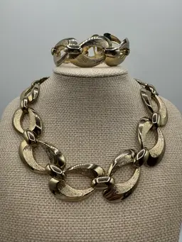 Vintage Monet Retro Heavy Gold Plated Double Texture Link Chain Necklace & Bracelet Set