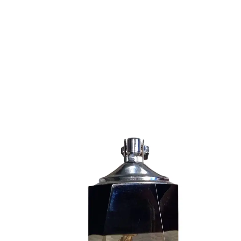 1960/70s Lucite Table Lighter With Shell And Pearl Inside, Just Needs Fluid, Has Few Small Surface Scratches 4.5”T X 2” W