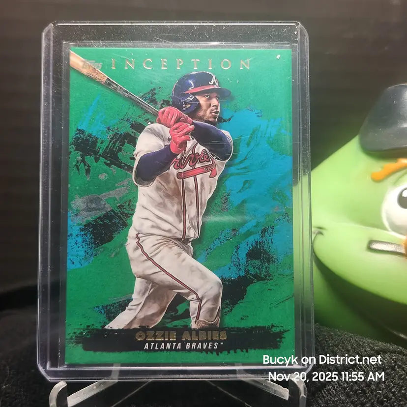 2021 Topps Inception Green - Ozzie Albies Atlanta Braves