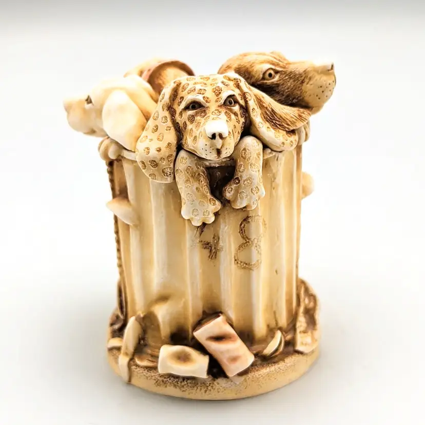 Harmony Kingdom Nic Nac Paddy Wac Dogs in Trash Can Figurine Made in 1996 Damage