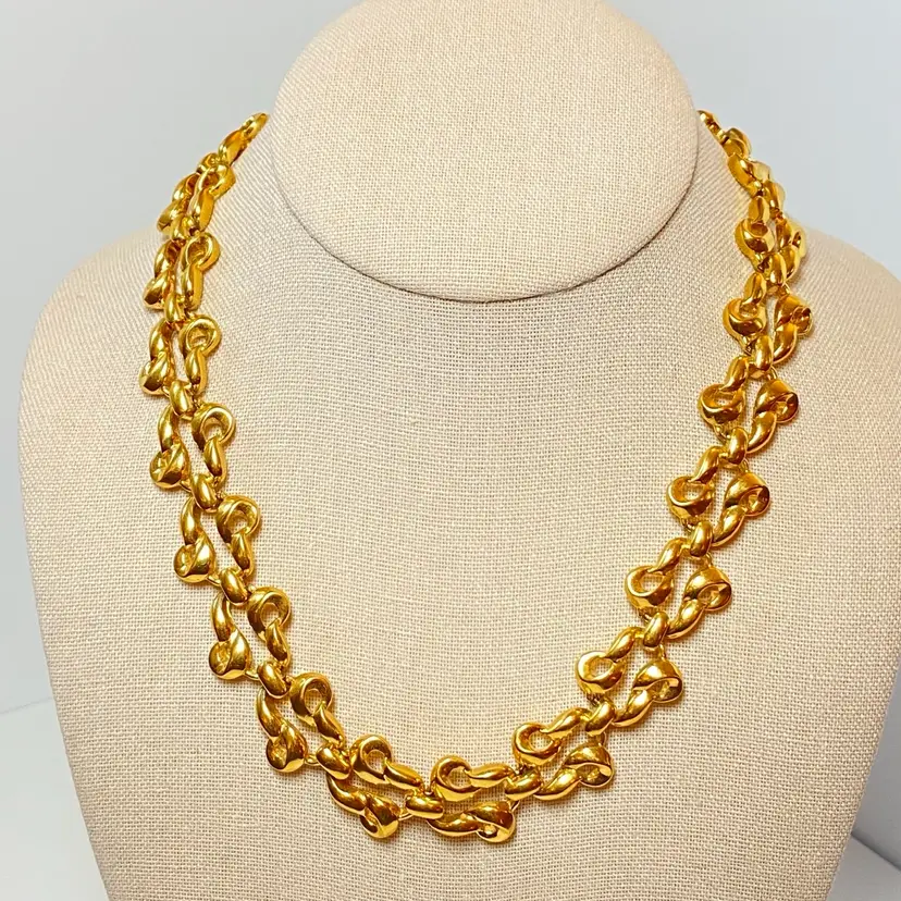 Vintage D'Orlan Signed Shiny Gold Tone Chunky Interwoven Chain Link 18" Necklace