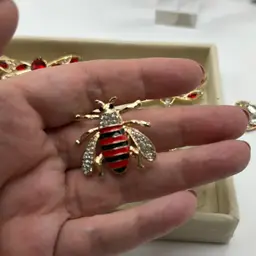 Bee Brooch - Red & Black