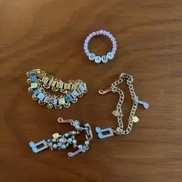 Vintage Baby/Little Girls Bracelets Music Notes Beaded Silver Gold