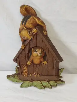 Vintage Homco 1977 Chipmunks w/ Birdhouse #7493 Dart Industries USA