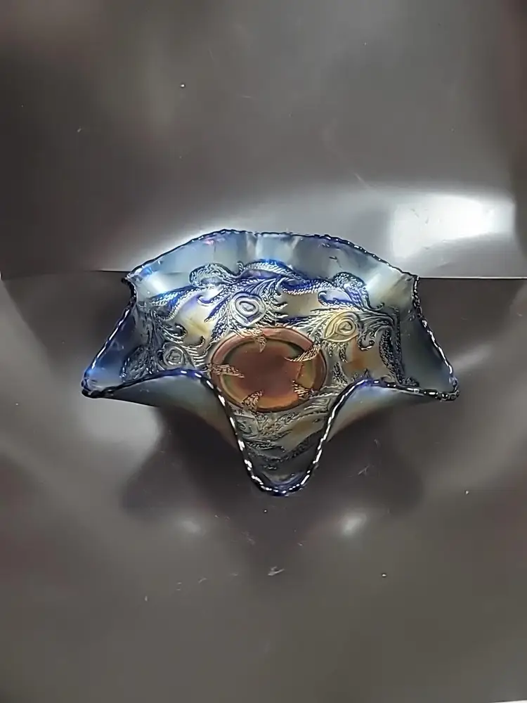 Fenton Cobalt Blue Heart And Vine Carnival Glass Ruffled Edge Bowl