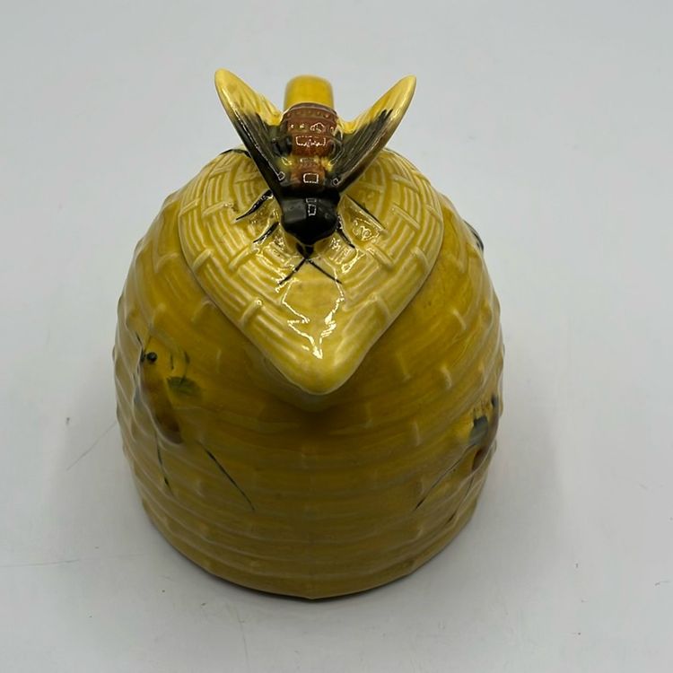 Ceramic Honey Syrup Pot With Bees